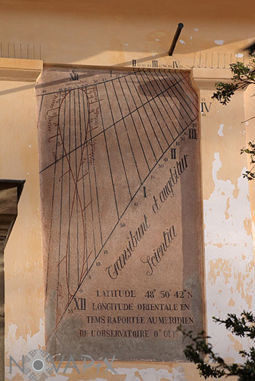 Cadran solaire de la maison de Cuvier (Paris 5e)
