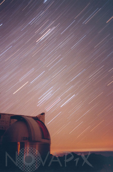 Trainées d'étoiles- Constellation d'Orion - Pic du Midi
