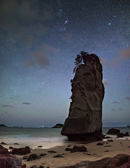 Ciel étoilé sur Cathedral Cove - Nouvelle-Zelande