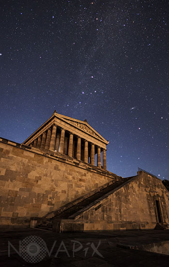 Starry sky above Walhalla memorial