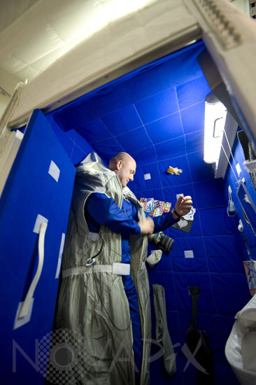 Entrainement d'astronaute au centre des astronautes europeens (EAC)