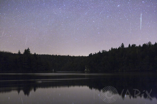 Pluie d'étoiles filantes des Géminides