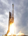 Lancement des sondes LRO et LCROSS par une fusée Atlas V
