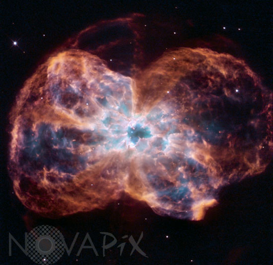 Nébuleuse planétaire NGC 2440 dans la Poupe