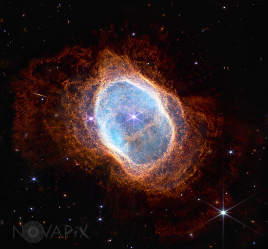 Nébuleuse planétaire NGC 3132 dans les Voiles