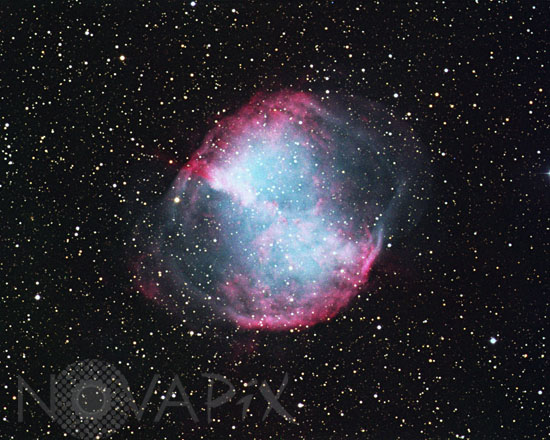 Nébuleuse planétaire Dumbbell (M27) dans le Petit Renard