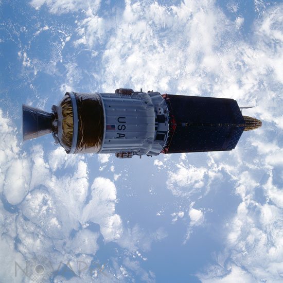 Communication satellite TDRS-E