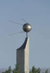 Monument dédié au satellite artificiel Spoutnik 1