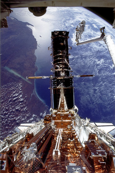 Hubble space telescope first repair. 12/1993