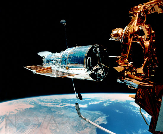 Hubble space telescope: second repair mission 02/1997