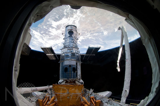 Hubble space telescope: fourth repair mission 05/2009