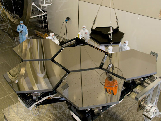 Miroirs du Télescope spatial James Webb (JWST)