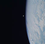 Télescope spatial Hubble: fin de la 4e mission d'entretien. 03/2002