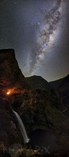 Voie lactée et cascade - La Réunion
