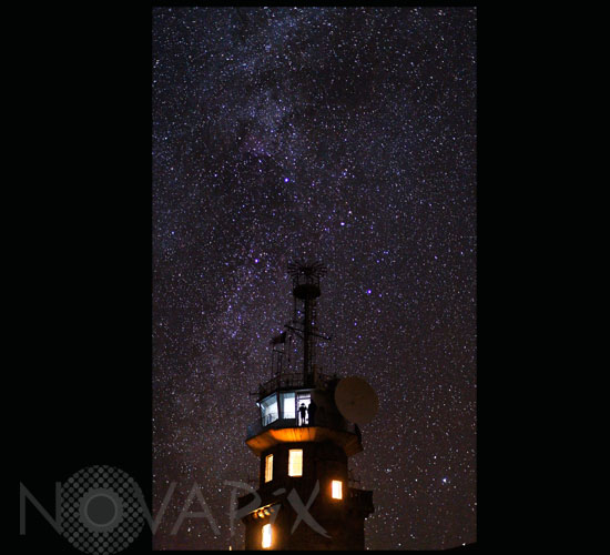 Voie lactée et sémaphore de la Pointe du Raz